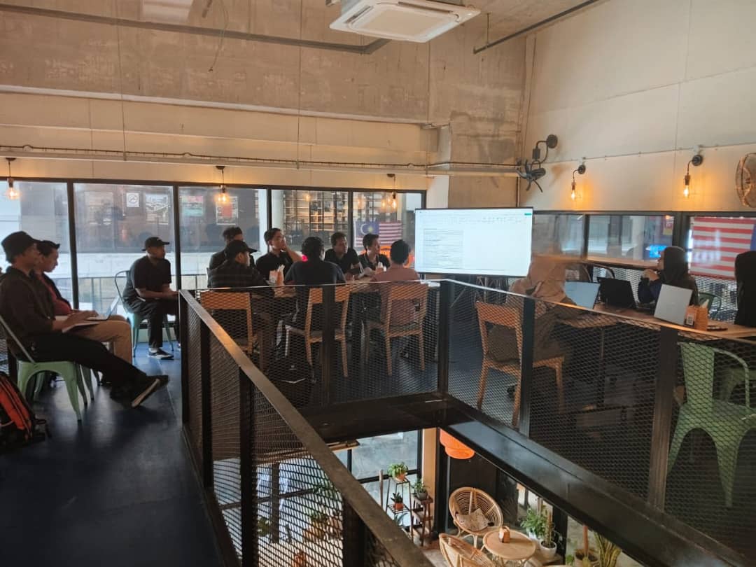 a image of team member in office